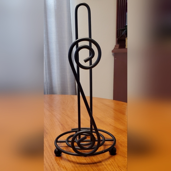 Scroll Paper Towel Holder Black metal 13" tall x 6.5 w - Picture 2 of 6